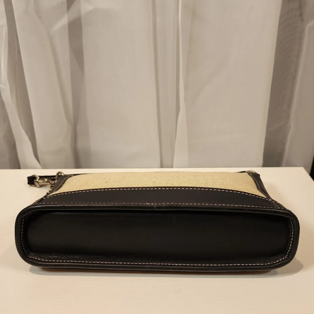 Vintage Coach Linen With Navy Leather Pochette #6115